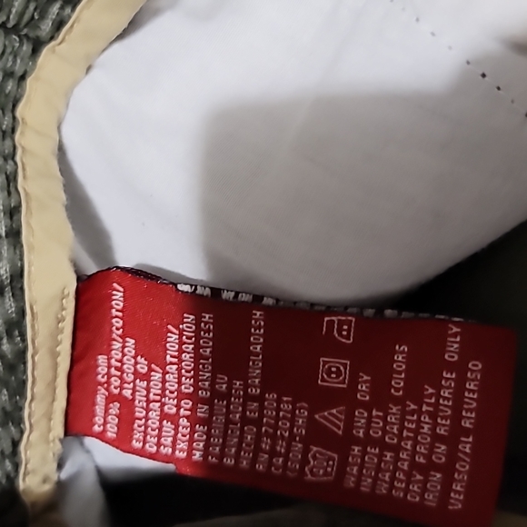 Like new Tommy Hilfiger denim men's 34 corduroy pants with vintage look frayed - Picture 8 of 16